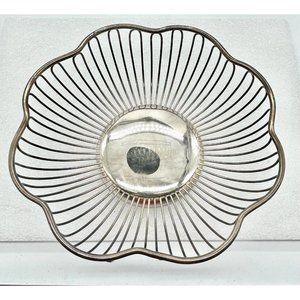 VTG Regal Quality Silver Hong Kong Wire Oval Fruit Basket Bowl MCM 9.5”